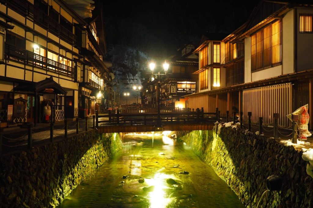 Midnight Magic: Exploring Shizuoka & Nagano’s Secret Nighttime Hot Springs Tours