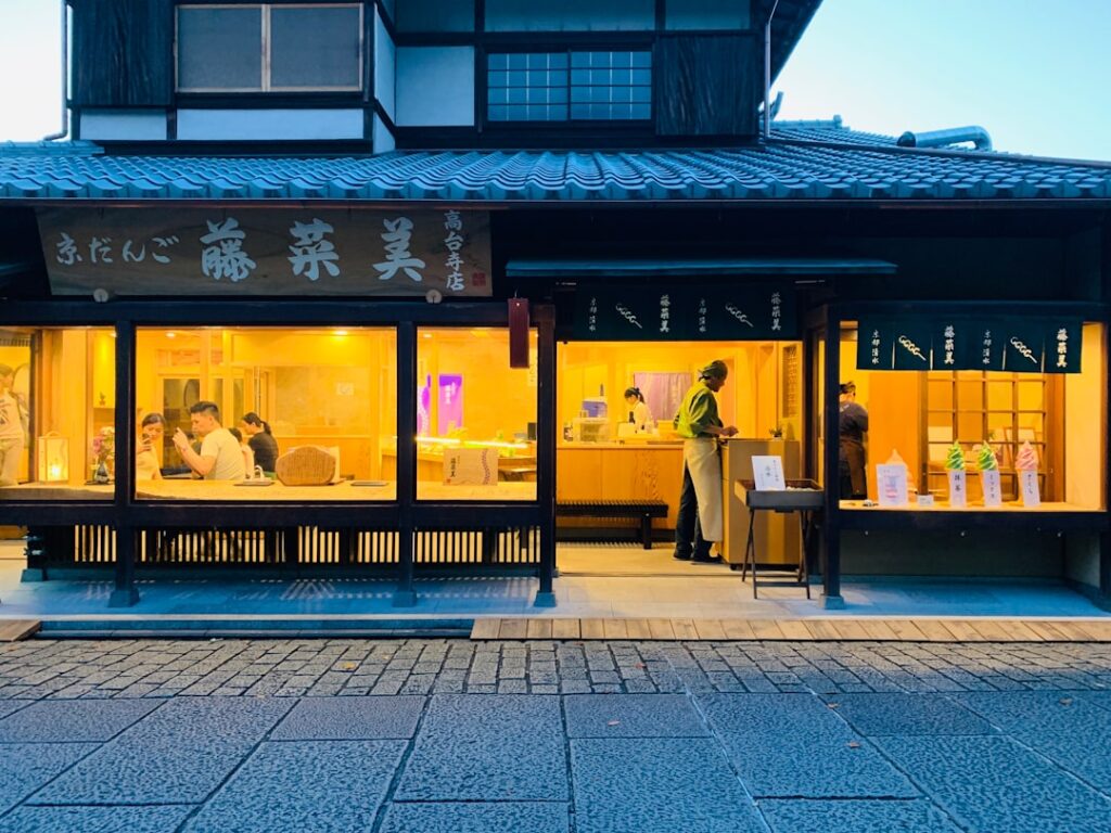 Soaking in Nostalgia: Discovering Japan’s Retro Onsen Towns Reimagined with Art, Cafés, and Showa-Era Charm