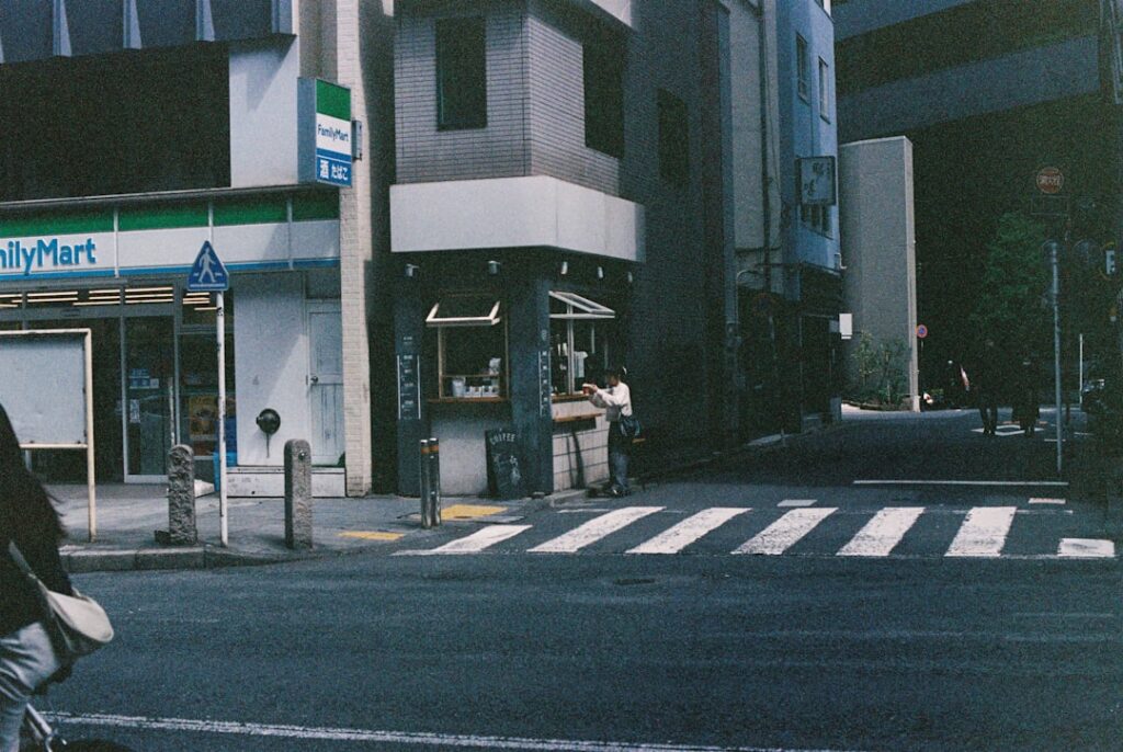 Retro Meets Modern: Discovering Japan’s “Kissaten Reborn” Cafés That Locals Love in 2026